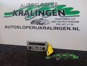 Usagé Commutateur chauffage Opel Corsa C (F08/68) 1.0 12V Twin Port Prix € 25,00 Règlement à la marge proposé par Autosloperij Kralingen B.V.