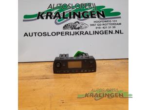 Usagé Panneau climatronic Jaguar X-type 2.1 V6 24V Prix € 100,00 Règlement à la marge proposé par Autosloperij Kralingen B.V.