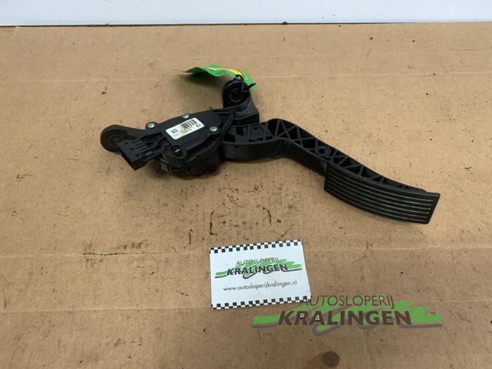 Begagnade Gaspedalsensor Kia Rio III (UB) 1.2 CVVT 16V Pris € 100,00 Marginaltabell erbjuds av Autosloperij Kralingen B.V.