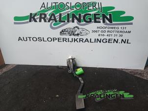 Usados Sensor de posición de acelerador Citroen C5 II Berline (RC) 2.0 16V Precio € 40,00 Norma de margen ofrecido por Autosloperij Kralingen B.V.