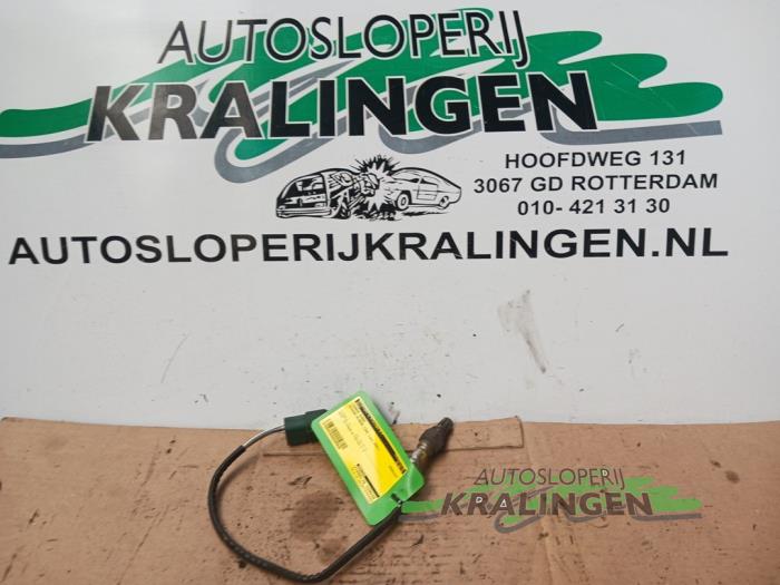 Usagé Sonde lambda Nissan Almera Tino (V10M) 1.8 16V Prix € 19,99 Règlement à la marge proposé par Autosloperij Kralingen B.V.