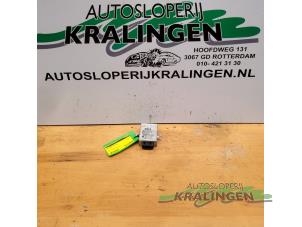 Usagé Module d'allumage BMW 3 serie (E46/2) 323 Ci 24V Prix € 50,00 Règlement à la marge proposé par Autosloperij Kralingen B.V.
