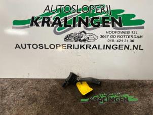 Usagé Commutateur essuie-glace Volkswagen Golf V (1K1) 1.6 Prix € 35,00 Règlement à la marge proposé par Autosloperij Kralingen B.V.