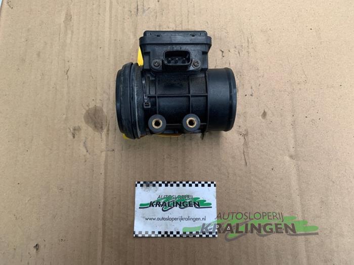 Gebrauchte Luftmassenmesser Mazda 323 F (BA14) 1.5i GLX,GT 16V Preis € 25,00 Margenregelung angeboten von Autosloperij Kralingen B.V.