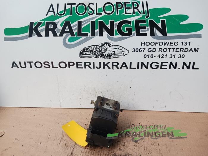 Gebrauchte ABS Pumpe Honda Civic (EP/EU) 1.4 16V Preis € 19,98 Margenregelung angeboten von Autosloperij Kralingen B.V.