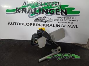 Używane Pas bezpieczenstwa prawy przód Opel Corsa D 1.3 CDTi 16V ecoFLEX Cena € 50,00 Procedura marży oferowane przez Autosloperij Kralingen B.V.