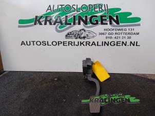 Gaspedalsensor från en Opel Corsa D 1.3 CDTi 16V ecoFLEX 2008