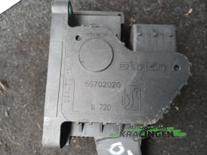 Gaspedalsensor från en Opel Corsa D 1.3 CDTi 16V ecoFLEX 2008