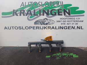 Used Injector (petrol injection) Peugeot 407 SW (6E) 1.8 16V Price € 50,00 Margin scheme offered by Autosloperij Kralingen B.V.