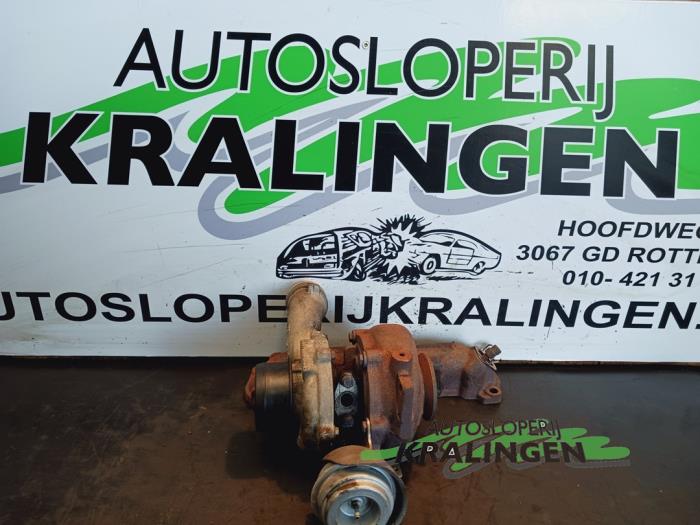 Usagé Turbo Opel Vectra C Caravan 1.9 CDTI 120 Prix € 150,00 Règlement à la marge proposé par Autosloperij Kralingen B.V.