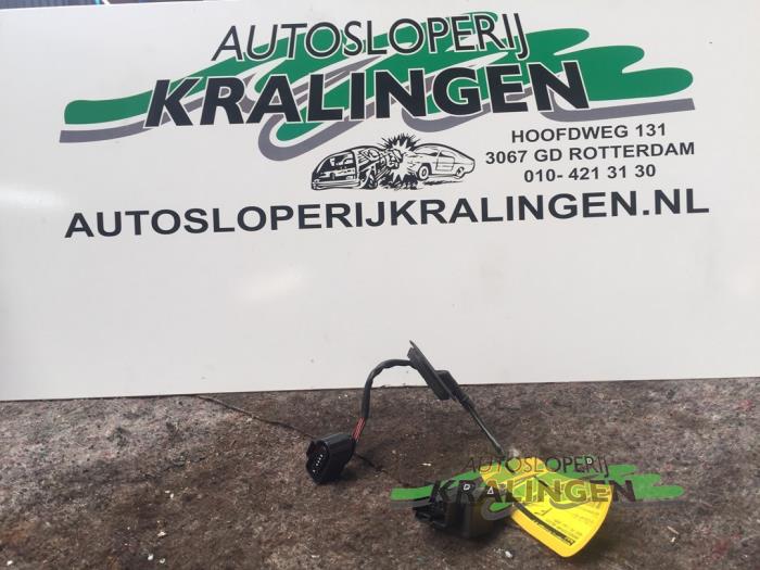 Audi A3 Fuel pump relays stock