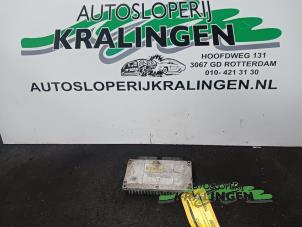 Używane Sterownik skrzyni automatycznej Renault Kangoo (KC) 1.6 16V Cena € 50,00 Procedura marży oferowane przez Autosloperij Kralingen B.V.