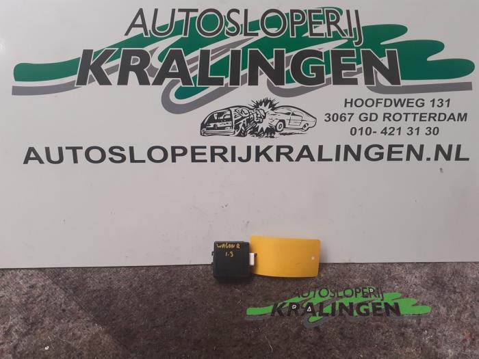 Begagnade Relä Suzuki Wagon-R+ (RB) 1.3 16V Pris € 25,00 Marginaltabell erbjuds av Autosloperij Kralingen B.V.