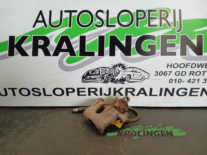 Gebrauchte Bremszange rechts hinten Volvo V50 (MW) 1.6 D 16V Preis € 24,99 Margenregelung angeboten von Autosloperij Kralingen B.V.