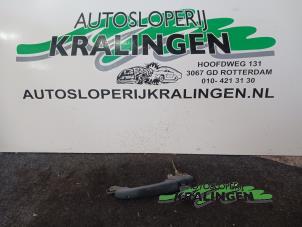 Usados Cilindro de cerradura de puerta izquierda Volkswagen Polo III (6N1) 1.4i 60 Precio € 40,00 Norma de margen ofrecido por Autosloperij Kralingen B.V.