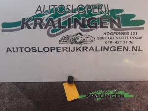 Used Mirror switch Chevrolet Kalos (SF69) 1.4 16V Price € 20,00 Margin scheme offered by Autosloperij Kralingen B.V.