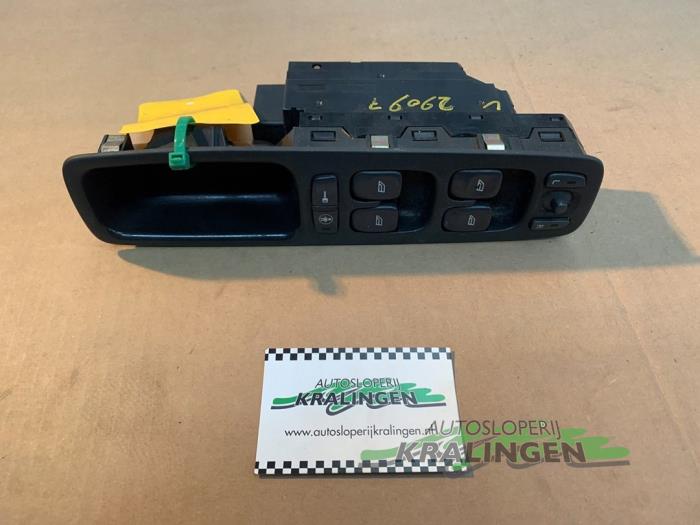 Usados Interruptor de ventanilla eléctrica Volvo S80 (TR/TS) 2.4 20V 140 Precio € 50,00 Norma de margen ofrecido por Autosloperij Kralingen B.V.