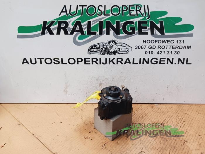 Begagnade Dieselpump Fiat Doblo Cargo (223) 1.3 JTD 16V Multijet Pris € 99,99 Marginaltabell erbjuds av Autosloperij Kralingen B.V.