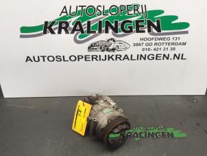 Usados Bomba de aire acondicionado Mercedes A (W168) 1.6 A-160 Precio € 50,00 Norma de margen ofrecido por Autosloperij Kralingen B.V.