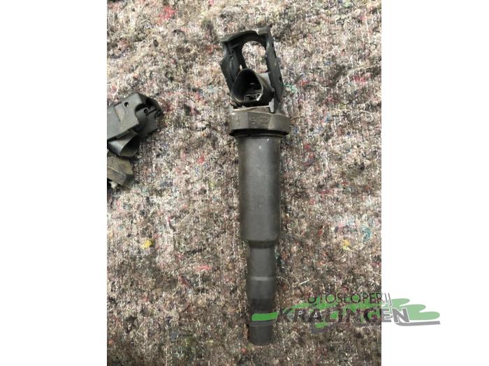 Pen ignition coil from a BMW 5 serie (E60) 520i 16V Corporate Lease 2010