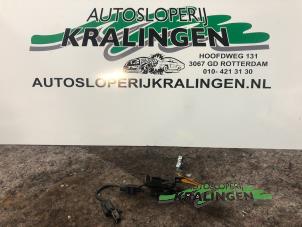 Used Bonnet lock mechanism Kia Picanto (TA) 1.0 12V Price € 35,00 Margin scheme offered by Autosloperij Kralingen B.V.