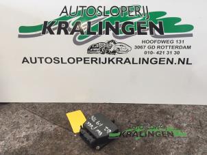 Używane Przekaznik podcisnienia Volkswagen Polo IV (9N1/2/3) 1.4 TDI 75 Cena € 50,00 Procedura marży oferowane przez Autosloperij Kralingen B.V.