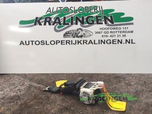 Used Rear seatbelt, right Citroen C1 1.0 12V Price € 50,00 Margin scheme offered by Autosloperij Kralingen B.V.
