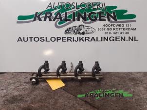 Używane Wtryskiwacz (wtrysk benzyny) BMW 3 serie Touring (E46/3) 318i Cena € 50,00 Procedura marży oferowane przez Autosloperij Kralingen B.V.