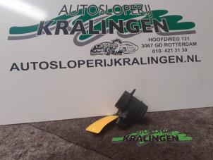 Gebrauchte Luftmassenmesser Volkswagen Golf V (1K1) 1.9 TDI Preis € 25,00 Margenregelung angeboten von Autosloperij Kralingen B.V.