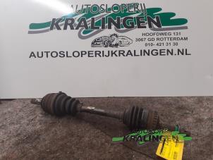 Used Front drive shaft, left Ford Focus 2 1.6 16V Price € 50,00 Margin scheme offered by Autosloperij Kralingen B.V.