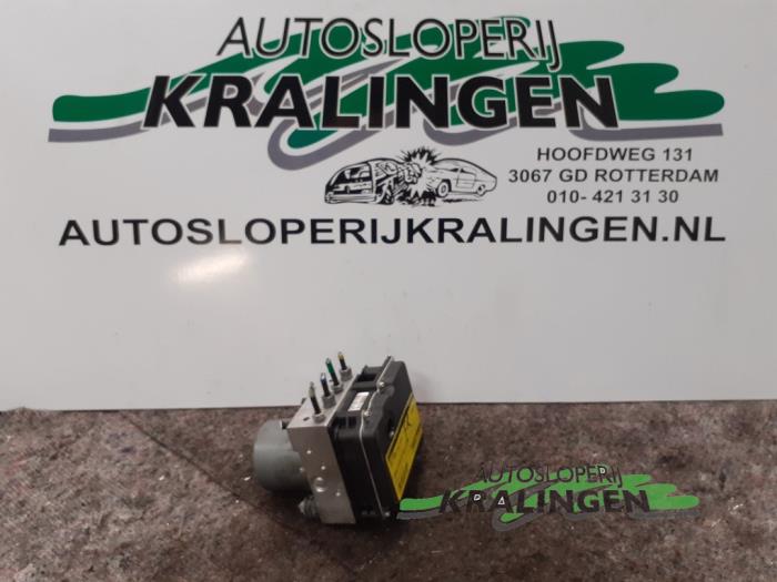 Begagnade ABS-pump Fiat Panda (169) 1.2 Fire Pris € 49,98 Marginaltabell erbjuds av Autosloperij Kralingen B.V.