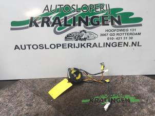 Usagé Rouleau airbag Chevrolet Aveo (256) 1.4 16V Prix € 25,00 Règlement à la marge proposé par Autosloperij Kralingen B.V.