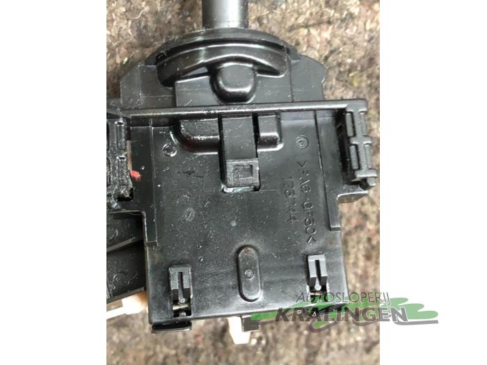 Indicator switch Suzuki Swift 1.3 VVT 16V - 00000