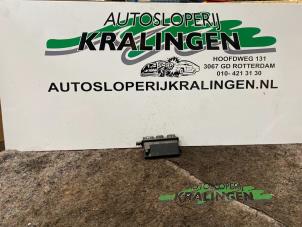 Używane Sterownik ukladu chlodzenia Renault Clio III (BR/CR) 1.2 16V TCe 100 Cena € 50,00 Procedura marży oferowane przez Autosloperij Kralingen B.V.
