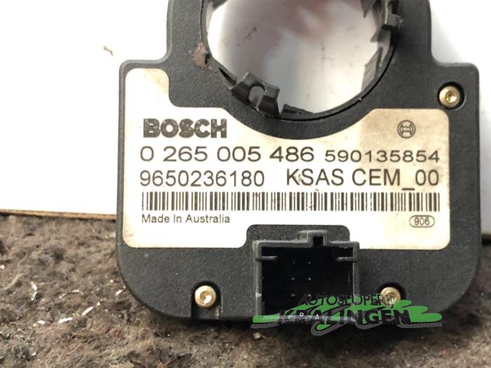 Gebrauchte Lenkwinkelsensor Citroen C4 Coupé (LA) 1.4 16V Preis € 35,00 Margenregelung angeboten von Autosloperij Kralingen B.V.