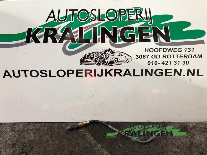 Usagé Sonde lambda Renault Clio III (BR/CR) 1.2 16V TCe 100 Prix € 9,98 Règlement à la marge proposé par Autosloperij Kralingen B.V.