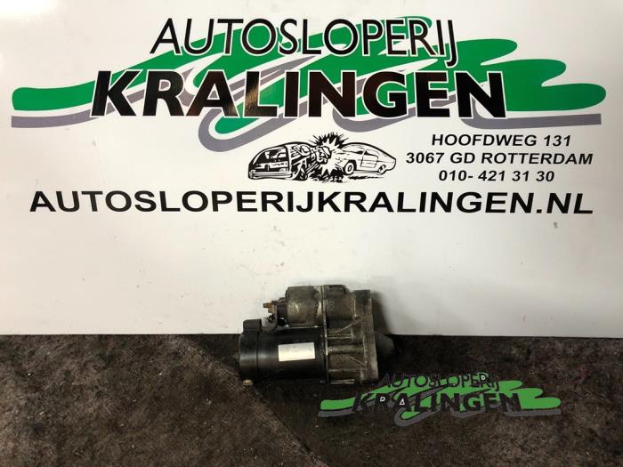 Begagnade Startmotor Renault Megane Coupé (DA) 1.6i Pris € 24,98 Marginaltabell erbjuds av Autosloperij Kralingen B.V.
