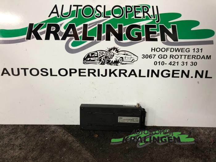 Begagnade Telefonmodul BMW 5 serie (E39) 520i 24V Pris € 100,00 Marginaltabell erbjuds av Autosloperij Kralingen B.V.