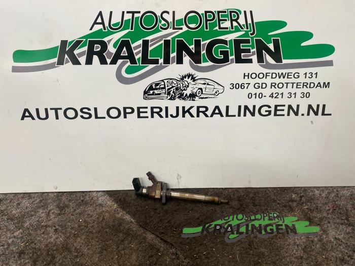 Gebrauchte Einspritzdüse (Diesel) Citroen C4 Coupé (LA) 2.0 HDi 16V Preis € 70,00 Margenregelung angeboten von Autosloperij Kralingen B.V.