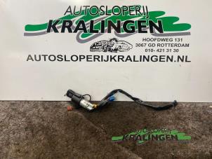 Gebrauchte Zündschloss + Schlüssel Peugeot 206 (2A/C/H/J/S) 1.4 HDi Preis € 50,00 Margenregelung angeboten von Autosloperij Kralingen B.V.