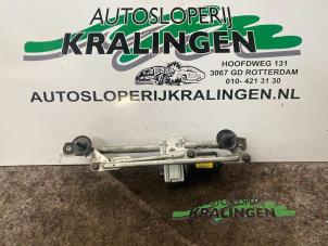 Used Front wiper motor Kia Picanto (TA) 1.0 12V Price € 100,00 Margin scheme offered by Autosloperij Kralingen B.V.