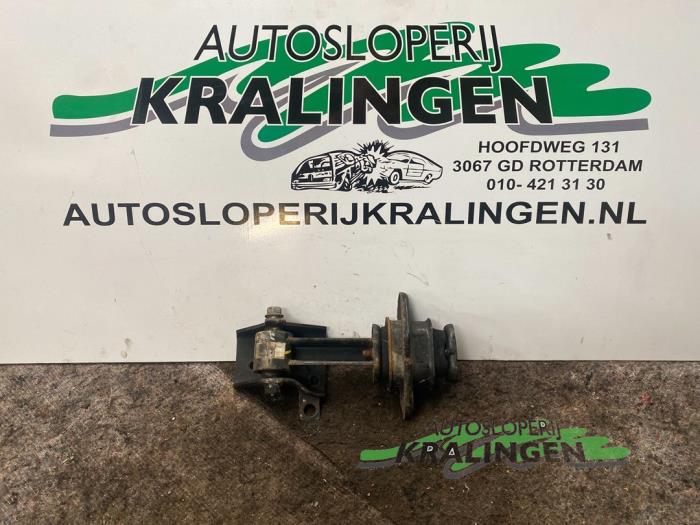 Begagnade Motorfäste Kia Picanto (TA) 1.0 12V Pris € 50,00 Marginaltabell erbjuds av Autosloperij Kralingen B.V.