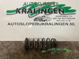 Usagé Ressort de torsion arrière Kia Picanto (TA) 1.0 12V Prix € 25,00 Règlement à la marge proposé par Autosloperij Kralingen B.V.