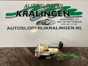 Used Petrol pump Daihatsu Sirion 2 (M3) 1.3 16V DVVT Price € 50,00 Margin scheme offered by Autosloperij Kralingen B.V.