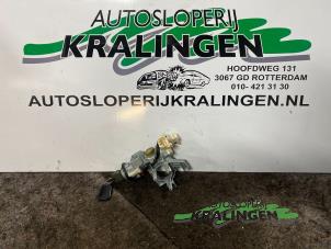 Gebrauchte Zündschloss + Schlüssel Daihatsu Sirion 2 (M3) 1.3 16V DVVT Preis € 100,00 Margenregelung angeboten von Autosloperij Kralingen B.V.