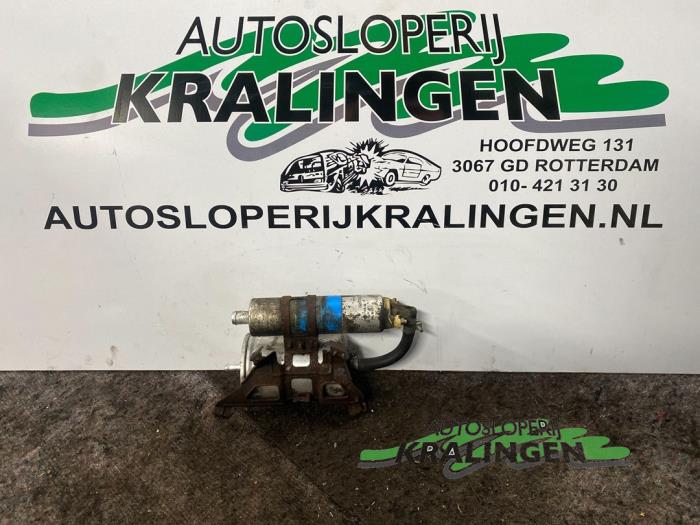 Gebrauchte Benzinpumpe Mercedes SLK (R170) 2.3 230 K 16V Preis € 44,97 Margenregelung angeboten von Autosloperij Kralingen B.V.