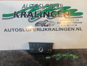 Used Heater control panel Nissan Almera Tino (V10M) 1.8 16V Price € 50,00 Margin scheme offered by Autosloperij Kralingen B.V.