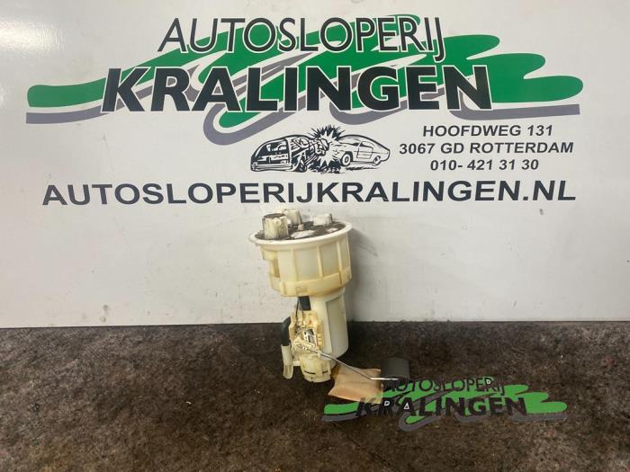 Begagnade Bensinpump Kia Rio II (DE) 1.4 16V Pris € 34,98 Marginaltabell erbjuds av Autosloperij Kralingen B.V.