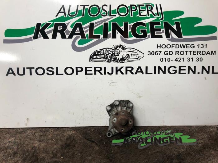 Begagnade Vattenpump Daihatsu Sirion 2 (M3) 1.0 12V DVVT Pris € 40,00 Marginaltabell erbjuds av Autosloperij Kralingen B.V.