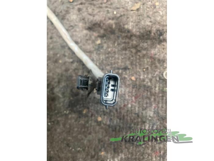 Sonde lambda d'un Renault Twingo II (CN) 1.2 2009
